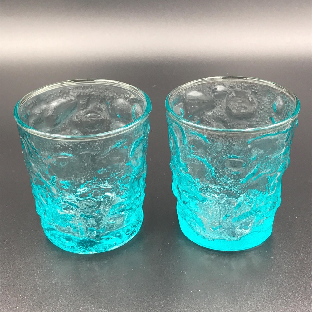 Pair of Anchor Hocking Milano Aqua Blue Glass Flat Tumblers Bark Texture 8 oz